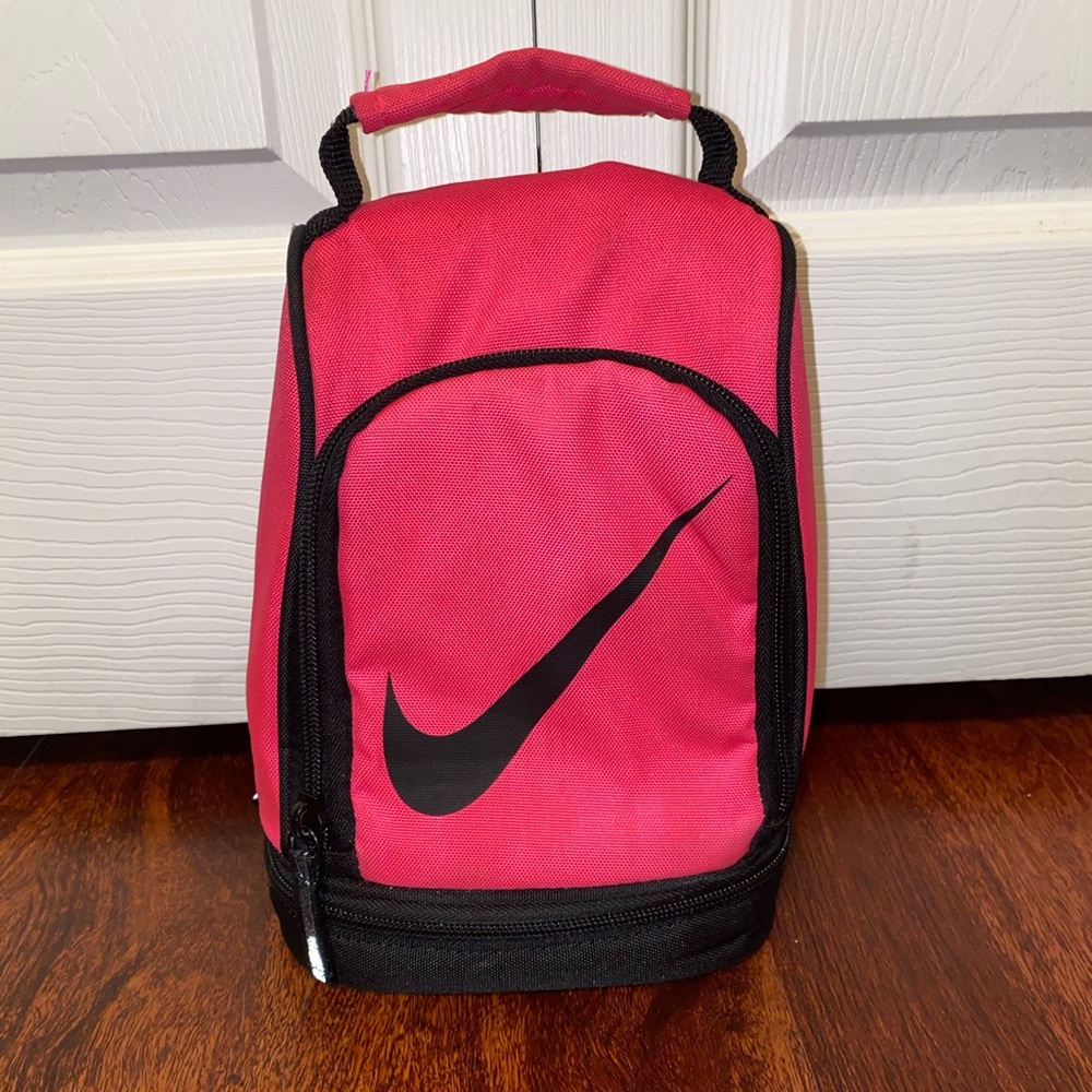 Nike lunchbox